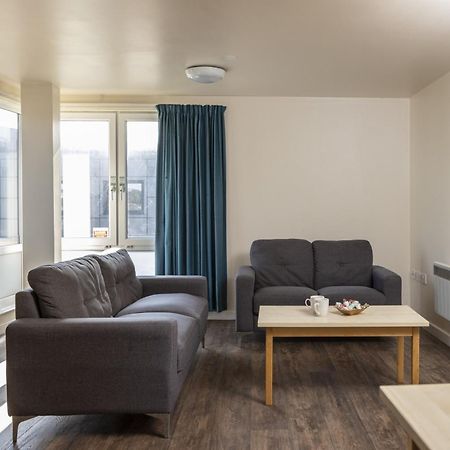 Burley Road Aparthotel Λιντς Εξωτερικό φωτογραφία