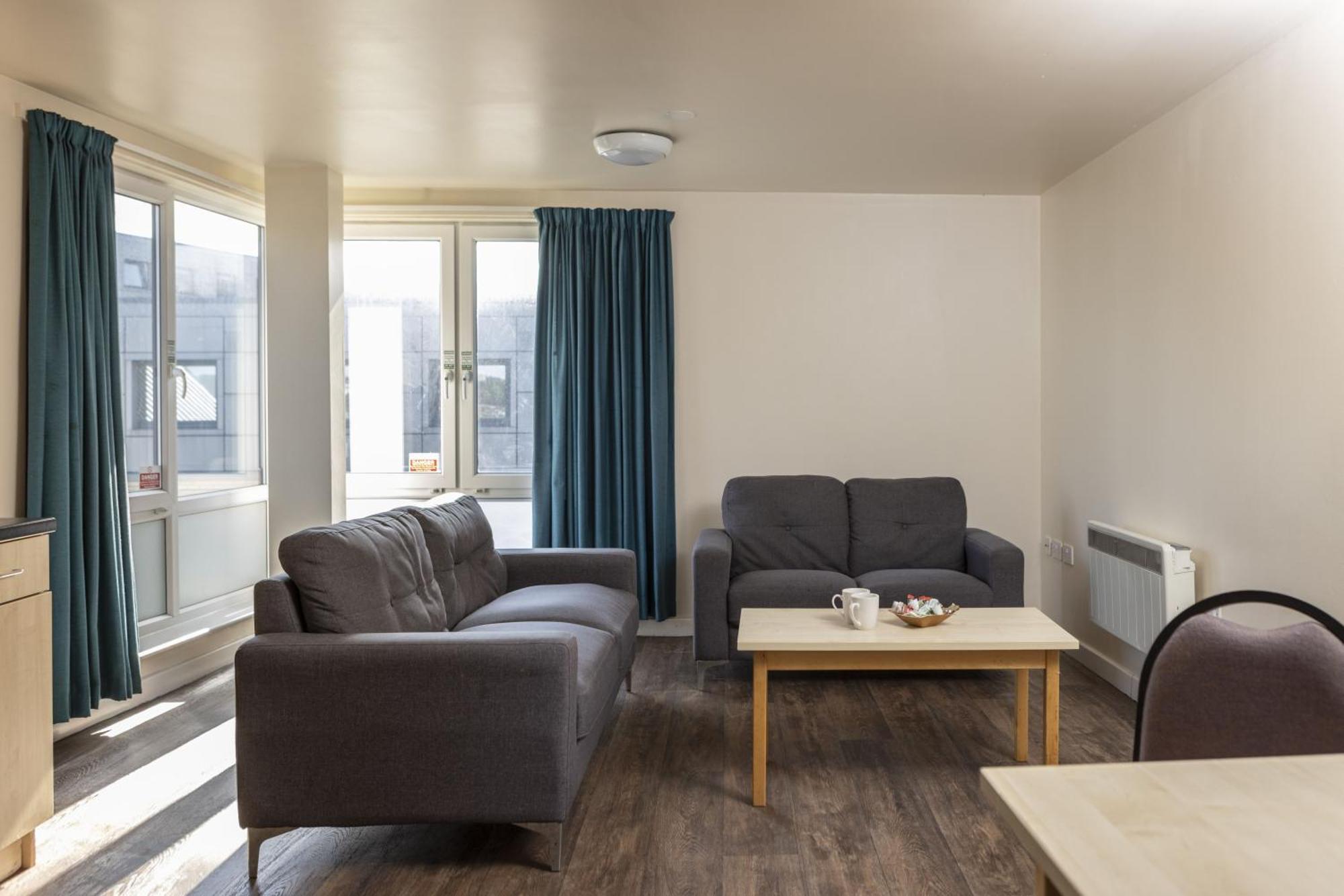 Burley Road Aparthotel Λιντς Εξωτερικό φωτογραφία