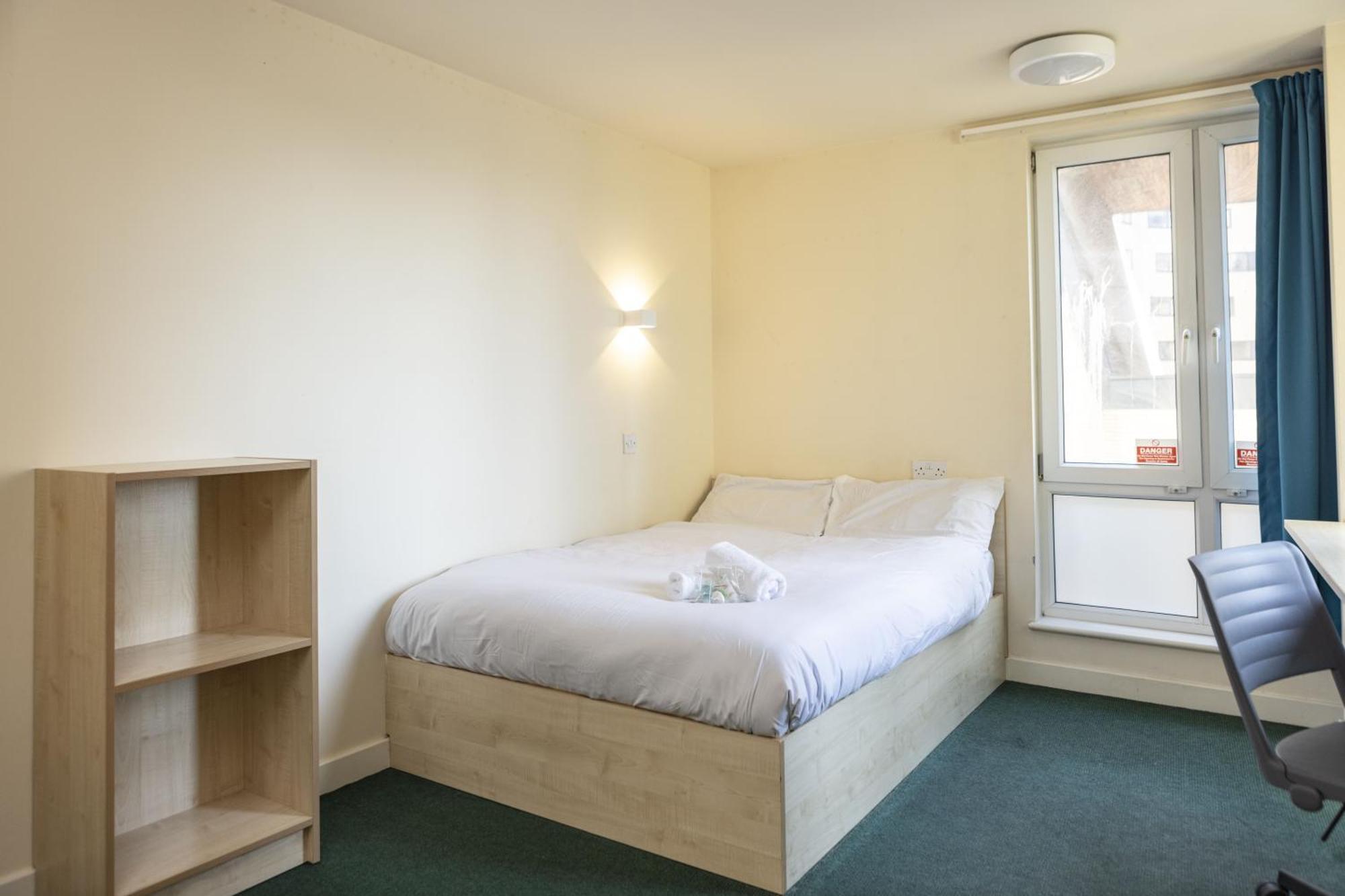 Burley Road Aparthotel Λιντς Εξωτερικό φωτογραφία