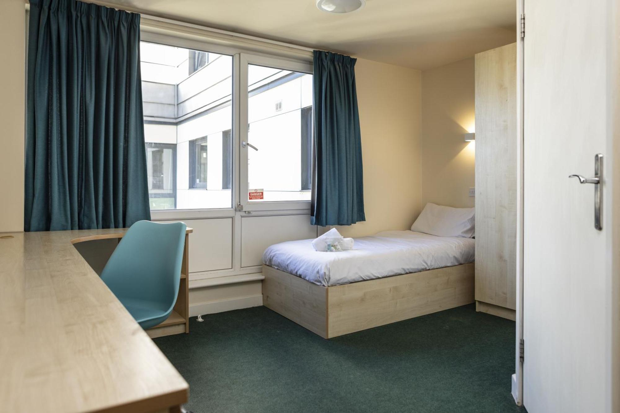 Burley Road Aparthotel Λιντς Εξωτερικό φωτογραφία
